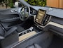 Volvo XC60 2.0 T8 Plug-in hybrid AWD Ultra Black Edition Exec. Ed. | Luchtvering | Bowers&Wilkins | Massage/ventilatie | 22" Velgen
