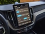 Volvo XC60 2.0 T8 Plug-in hybrid AWD Ultra Black Edition Exec. Ed. | Luchtvering | Bowers&Wilkins | Massage/ventilatie | 22" Velgen