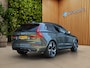 Volvo XC60 2.0 T8 Plug-in hybrid AWD Ultra Black Edition Exec. Ed. | Luchtvering | Bowers&Wilkins | Massage/ventilatie | 22" Velgen