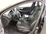 Volvo V40 1.5 T3 Polar+ Sport | Trekhaak | DAB | Harman/Kardon | Keyless entry/start | Panoramadak | Regensensor | stoelverwarming | Parkeercamera | Parkeersensoren V+A |