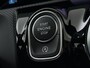 Mercedes-Benz A-klasse 180 Business Solution AMG | Panoramadak | Sfeerverlichting | Stoelverwarming | Parkeercamera |