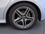 Mercedes-Benz A-klasse 180 Business Solution AMG | Panoramadak | Sfeerverlichting | Stoelverwarming | Parkeercamera |