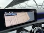 Mercedes-Benz A-klasse 180 Star Edition AMG Line | Night | Panoramadak | Multibeam LED | 19 Inch LM velgen | Sfeerverlichting |