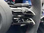 Mercedes-Benz A-klasse 180 Star Edition AMG Line | Night | Panoramadak | Multibeam LED | 19 Inch LM velgen | Sfeerverlichting |