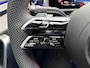 Mercedes-Benz A-klasse 180 Star Edition AMG Line | Night | Panoramadak | Multibeam LED | 19 Inch LM velgen | Sfeerverlichting |