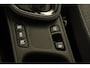 Toyota Yaris Cross 1.5 Hybrid 130 Dynamic - CLIMATE CONTROL - APPLE CARPLAY/ANDROID AUTO - ACHTERUITRIJCAMERA - CRUISE CONTROL ADAPTIEF - DRAADLOZE TELEFOONLADER - VOORSTOELEN VERWARMD - STUURVERWARMING - KEYLESS ENTRY/START - EXTRA GETINT GLAS
