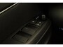Toyota Yaris Cross 1.5 Hybrid 130 Dynamic - CLIMATE CONTROL - APPLE CARPLAY/ANDROID AUTO - ACHTERUITRIJCAMERA - CRUISE CONTROL ADAPTIEF - DRAADLOZE TELEFOONLADER - VOORSTOELEN VERWARMD - STUURVERWARMING - KEYLESS ENTRY/START - EXTRA GETINT GLAS