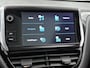 Peugeot 2008 1.2 110pk Allure | Trekhaak | Glazendak | Navigatie | Climate Control | Cruise Control | 16"LMV | Camera | Apple Carplay/Android Auto |