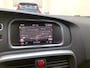 Volvo V40 Cross Country 1.5 T3 Polar+ Luxury | Harman/Kardon | DAB | Keyless entry/start | Panoramadak | Parkeer camera | Parkeersensoren V+A | Extra getint glas | Stoelverwarming | Cruise Control |