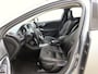 Volvo V40 Cross Country 1.5 T3 Polar+ Luxury | Harman/Kardon | DAB | Keyless entry/start | Panoramadak | Parkeer camera | Parkeersensoren V+A | Extra getint glas | Stoelverwarming | Cruise Control |