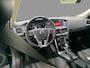 Volvo V40 Cross Country 1.5 T3 Polar+ Luxury | Harman/Kardon | DAB | Keyless entry/start | Panoramadak | Parkeer camera | Parkeersensoren V+A | Extra getint glas | Stoelverwarming | Cruise Control |