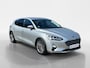 Ford Focus 1.0 EcoBoost Titanium Business | Dealer onderhouden | NL auto | Adapt. cruise control | Winter pack | Parkeersensoren voor en achter | Achteruitrijcamera | B&O audio | 17" lichtmetalen velgen | Bovag garantie |