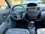 Toyota Yaris Verso 1.3-16V VVT-i Luna HOOGINSTAP AIRCO RIJDT GOED NAP APK 6-2027