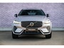 Volvo XC60 2.0 T8 Plug-in hybrid AWD Ultra Dark Exec. Ed. | Actieve Luchtvering | Bowers & Wilkins Audio | Head-up Display | 360 Graden Camera | Panoramadak | Lichtmetalen Velgen 22 inch | Elektrisch Verstelbare Voorstoelen | Geventileerde Stoelen | Massagefunctie | Keyless Entry | BLIS
