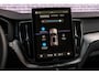 Volvo XC60 2.0 T8 Plug-in hybrid AWD Ultra Dark Exec. Ed. | Actieve Luchtvering | Bowers & Wilkins Audio | Head-up Display | 360 Graden Camera | Panoramadak | Lichtmetalen Velgen 22 inch | Elektrisch Verstelbare Voorstoelen | Geventileerde Stoelen | Massagefunctie | Keyless Entry | BLIS