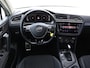 Volkswagen Tiguan 1.5 TSI ACT Highline Business R 150pk DSG | Panoramadak | Trekhaak | Elektrische achterklep | Navigatie | Cruise control | LED+ | Climate control | Dodehoek detectie |
