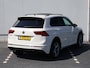 Volkswagen Tiguan 1.5 TSI ACT Highline Business R 150pk DSG | Panoramadak | Trekhaak | Elektrische achterklep | Navigatie | Cruise control | LED+ | Climate control | Dodehoek detectie |