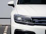 Volkswagen Tiguan 1.5 TSI ACT Highline Business R 150pk DSG | Panoramadak | Trekhaak | Elektrische achterklep | Navigatie | Cruise control | LED+ | Climate control | Dodehoek detectie |