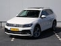Volkswagen Tiguan 1.5 TSI ACT Highline Business R 150pk DSG | Panoramadak | Trekhaak | Elektrische achterklep | Navigatie | Cruise control | LED+ | Climate control | Dodehoek detectie |