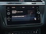 Volkswagen Tiguan 1.5 TSI ACT Highline Business R 150pk DSG | Panoramadak | Trekhaak | Elektrische achterklep | Navigatie | Cruise control | LED+ | Climate control | Dodehoek detectie |