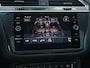 Volkswagen Tiguan 1.5 TSI ACT Highline Business R 150pk DSG | Panoramadak | Trekhaak | Elektrische achterklep | Navigatie | Cruise control | LED+ | Climate control | Dodehoek detectie |