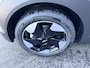 Kia EV2 Plus Advanced 42.2 kWh 4p. 4-zits uitvoering | Rijklaarprijs incl. 3000 euro inruilpremie!! | Schuif/kanteldak | Dodehoeksensor | Stoel/stuurverwarming | Harman Kardon geluidsysteem