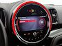 MINI Countryman 1.5 136PK Automaat Cooper Classic / Trekhaak / Pdc+Camera / 1/2 Leder / Navigatie / Airco-ecc. / Radio multimedia / Apk 07-2027