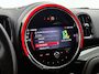 MINI Countryman 1.5 136PK Automaat Cooper Classic / Trekhaak / Pdc+Camera / 1/2 Leder / Navigatie / Airco-ecc. / Radio multimedia / Apk 07-2027