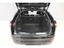 Land Rover Range Rover Velar 2.0 T. AWD P250 | PANO | STOELVERWARMING | MERIDAN
