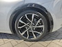 Toyota Prius 2.0 Plug-in Hybrid 220 PARK-SENSOREN KEYLESS STOEL/STUURVERW CAMERA APPLE/ANDROID DAB+ LM-VELGEN AD-CRUISE
