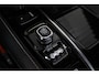 Volvo V60 2.0 T6 Recharge AWD R-Design Trekhaak, Leder, Stoel/Stuurverwarming, Camera, Dealer onderhouden!