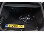 Volvo V60 2.0 T6 Recharge AWD R-Design Trekhaak, Leder, Stoel/Stuurverwarming, Camera, Dealer onderhouden!