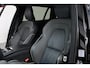 Volvo V60 2.0 T6 Recharge AWD R-Design Trekhaak, Leder, Stoel/Stuurverwarming, Camera, Dealer onderhouden!
