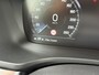 Volvo V60 2.0 B4 Inscription | Trekhaak | Keyless entry/start | Adaptive Cruise | Pilot assist | Power Seat | Memory | Leder | Stoel/stuur verwarming | Apple carplay/android auto |