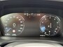 Volvo V60 2.0 B4 Inscription | Trekhaak | Keyless entry/start | Adaptive Cruise | Pilot assist | Power Seat | Memory | Leder | Stoel/stuur verwarming | Apple carplay/android auto |