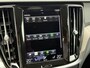 Volvo V60 2.0 B4 Inscription | Trekhaak | Keyless entry/start | Adaptive Cruise | Pilot assist | Power Seat | Memory | Leder | Stoel/stuur verwarming | Apple carplay/android auto |