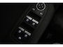 Renault Captur 1.3 TCe 140 Intens | Climate control | Camera | AppleCarplay AndroidAuto | Navigatie | Cruise control | Trekhaak |