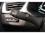 Renault Captur 1.3 TCe 140 Intens | Climate control | Camera | AppleCarplay AndroidAuto | Navigatie | Cruise control | Trekhaak |