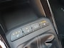 Kia Stonic 1.0 T-GDi MHEV DynamicPlusLine Navi | Stoel en stuurverwarming | Camera | Keyless met startknop | Apple Carplay / Android Auto | Getinte ramen achter | Fabrieksgarantie | NAP