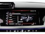 Audi A3 Limousine 30 TFSI Advanced edition | Open Dak | Afneembare Trekhaak | LED | Sportstoelen | Navi By App | Virtual | Stoelverwarming | Cruise Adaptive | Clima | Parkeersensoren V+A | Keyless