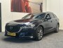 Mazda 6 SPORTBREAK 2.0 SKYACTIVE-G 165 COMFORT AUTOMAAT NAVIGATIE ADPTIVE CRUISE CONTROL APPLE CARPLAY/ANDROID RIJSTROOKSENSOREN DODEHOEKSENSOREN ACHTERUITRIJCAMERA PDC NIEUWSTAAT !!