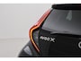 Toyota Aygo X Hybrid 115 pulse | Apple Carplay / Android Auto | Keyless | Parkeersensoren voor/achter | Adaptive Cruise | LED | Clima | Camera | 17 inch | Privacy glas