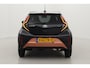 Toyota Aygo X Hybrid 115 pulse | Apple Carplay / Android Auto | Keyless | Parkeersensoren voor/achter | Adaptive Cruise | LED | Clima | Camera | 17 inch | Privacy glas