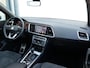 SEAT Ateca 1.5 TSI FR Business Intense | Wegklapbare trekhaak | Schuif/kantel dak | Achteruitrijcamera | Elektrische kofferbakklep | Apple carplay / Android auto |