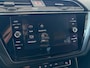 Volkswagen Touran 1.4 TSI Highline Business R 7p | Trekhaak | Camera | Pano| Leder | Navi | Adaptive Cruise | ORG NL |