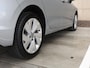 Volkswagen Golf 1.5 eHybrid Life Edition 204PK DSG Goal uitvoering | Led Matrix | Trekhaak | Camera | Spiegelpakket | Stoel/stuurverwarming | Keyless