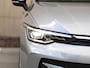 Volkswagen Golf 1.5 eHybrid Life Edition 204PK DSG Goal uitvoering | Led Matrix | Trekhaak | Camera | Spiegelpakket | Stoel/stuurverwarming | Keyless