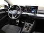 Volkswagen Golf 1.5 eHybrid Life Edition 204PK DSG Goal uitvoering | Led Matrix | Trekhaak | Camera | Spiegelpakket | Stoel/stuurverwarming | Keyless
