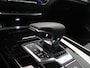 Audi Q5 Sportback 55 TFSI e S edition Competition Pano-Schuifdak, Trekhaak, S-Line, Memorystoel, 21" LM Velgen, Side Assist, Keyless, Elektr. Achterklep, Achteruitrijcamera, Head-up display,