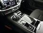 Volvo V60 T6 Plug-in hybrid AWD Essential Bright | Parkeercamera | Cruise control | Stoel- en stuurverwarming